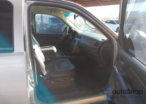 2013 GMC Yukon Slt z USA, uszkodzony, nr VIN 1GKS1CE05DR268449